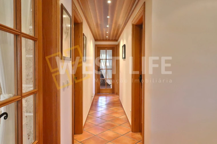 Moradia T5 para Venda em Turcifal Foto 16