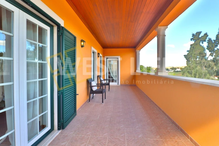 Moradia T5 para Venda em Turcifal Foto 26