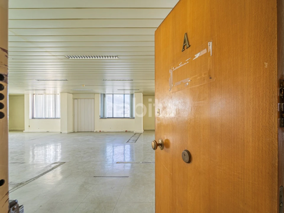 Escritório para Arrendamento em Sacavém e Prior Velho Foto 4