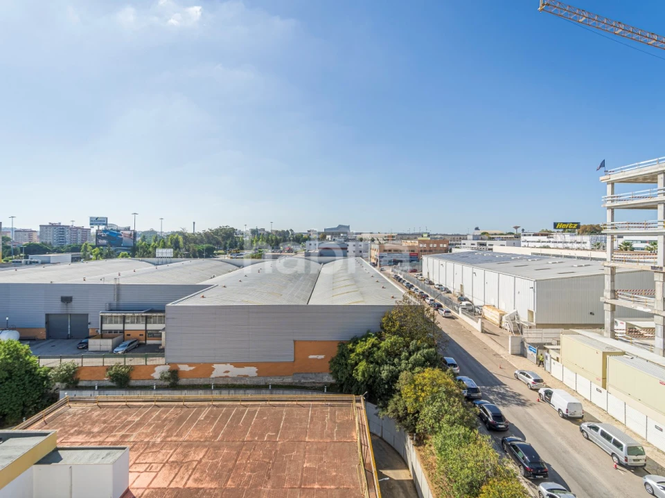 Escritório para Arrendamento em Sacavém e Prior Velho Foto 15