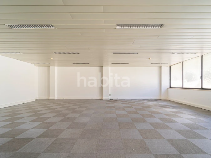 Escritório para Venda em Sacavém e Prior Velho Foto 10