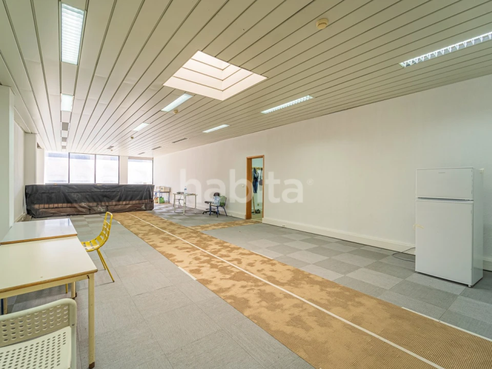 Escritório para Venda em Sacavém e Prior Velho Foto 19