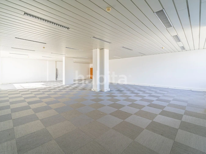 Escritório para Venda em Sacavém e Prior Velho Foto 4