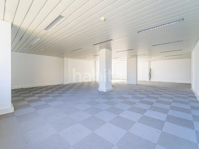 Escritório para Venda em Sacavém e Prior Velho Foto 11