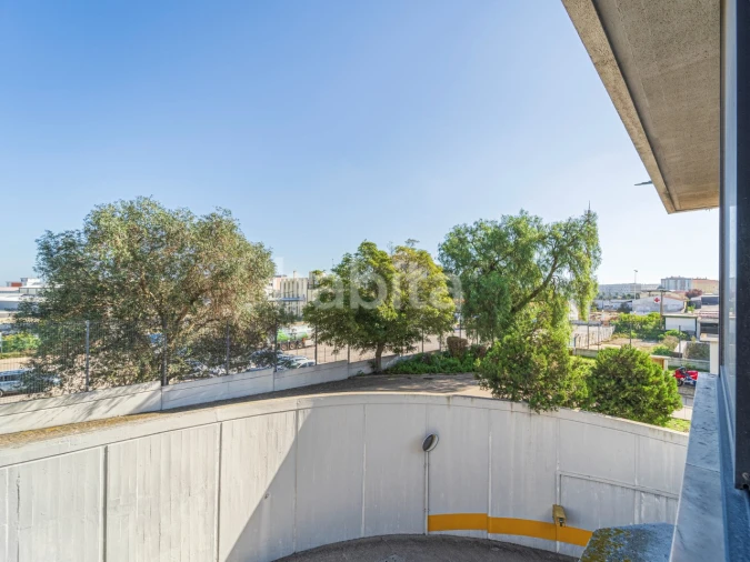 Escritório para Venda em Sacavém e Prior Velho Foto 13