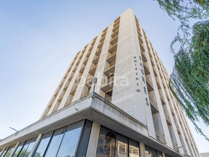 Escritório para Venda em Sacavém e Prior Velho Foto 16