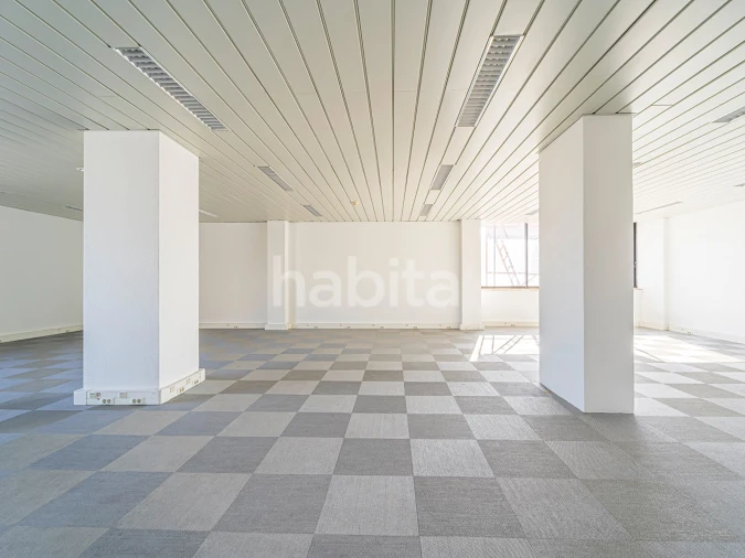 Escritório para Venda em Sacavém e Prior Velho Foto 18