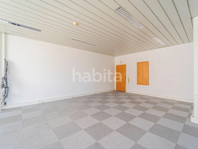 Escritório para Venda em Sacavém e Prior Velho Foto 21