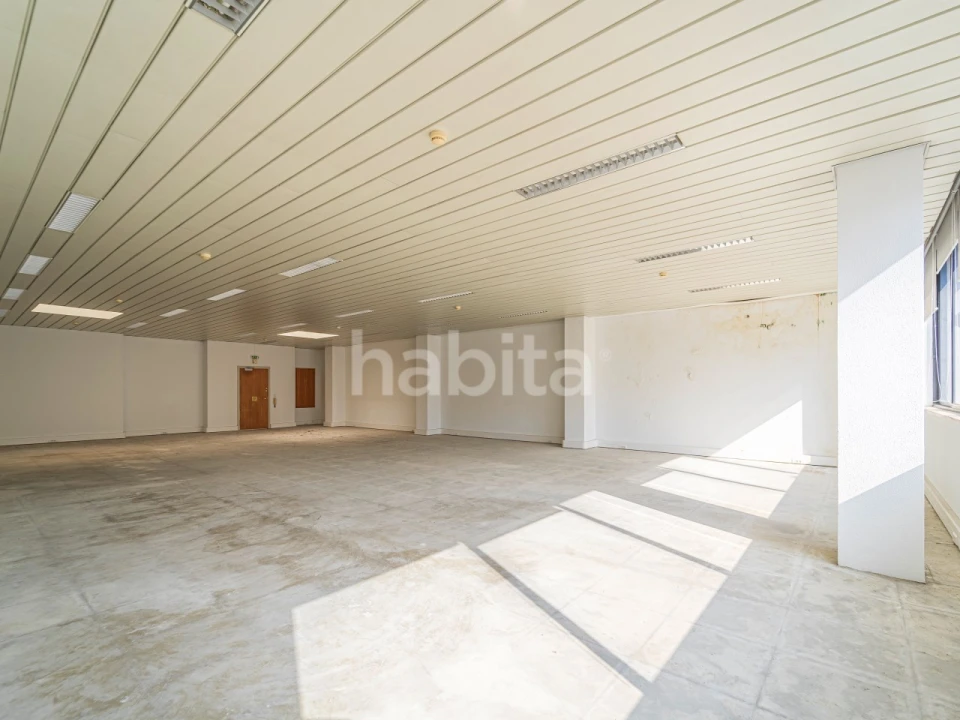 Escritório para Venda em Sacavém e Prior Velho Foto 7