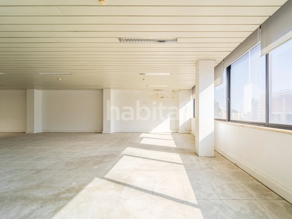 Escritório para Venda em Sacavém e Prior Velho Foto 17