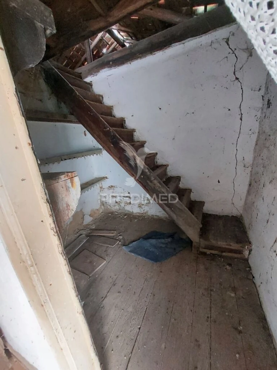 Moradia T3 para Venda em Nossa Senhora do Pranto Foto 10