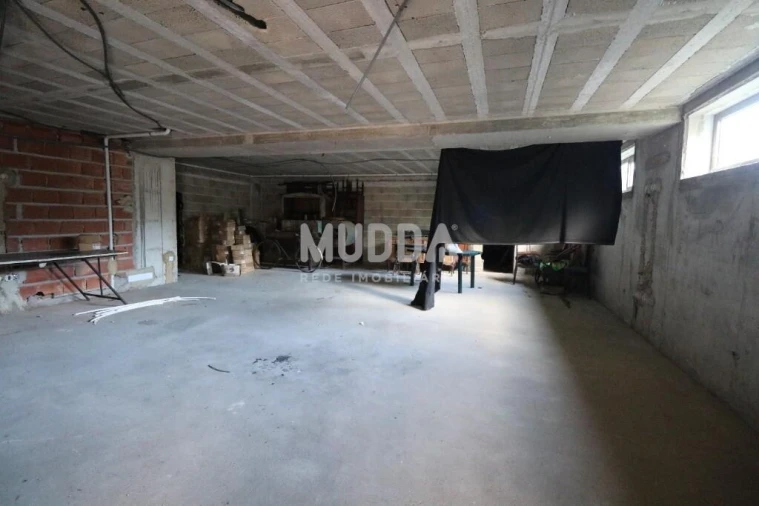 Moradia T3 para Venda em Fiães Foto 2