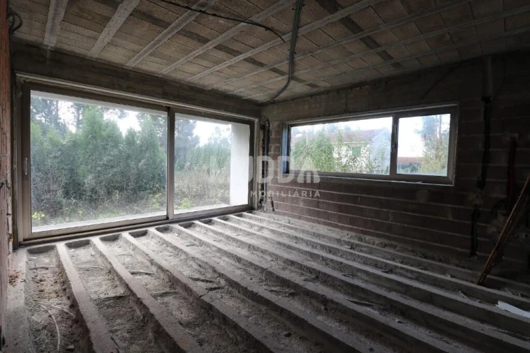 Moradia T3 para Venda em Fiães Foto 7