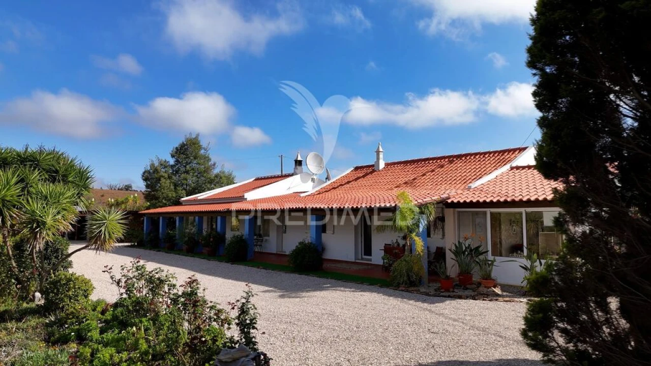 Moradia T3 para Venda em Santa Clara-A-Velha Foto 4