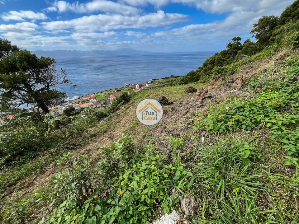 Terreno para Venda em Calheta Foto 12