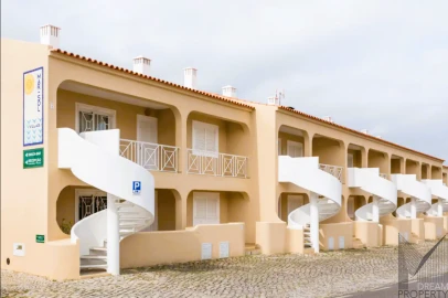 Apartamento T2 para Venda em Quarteira