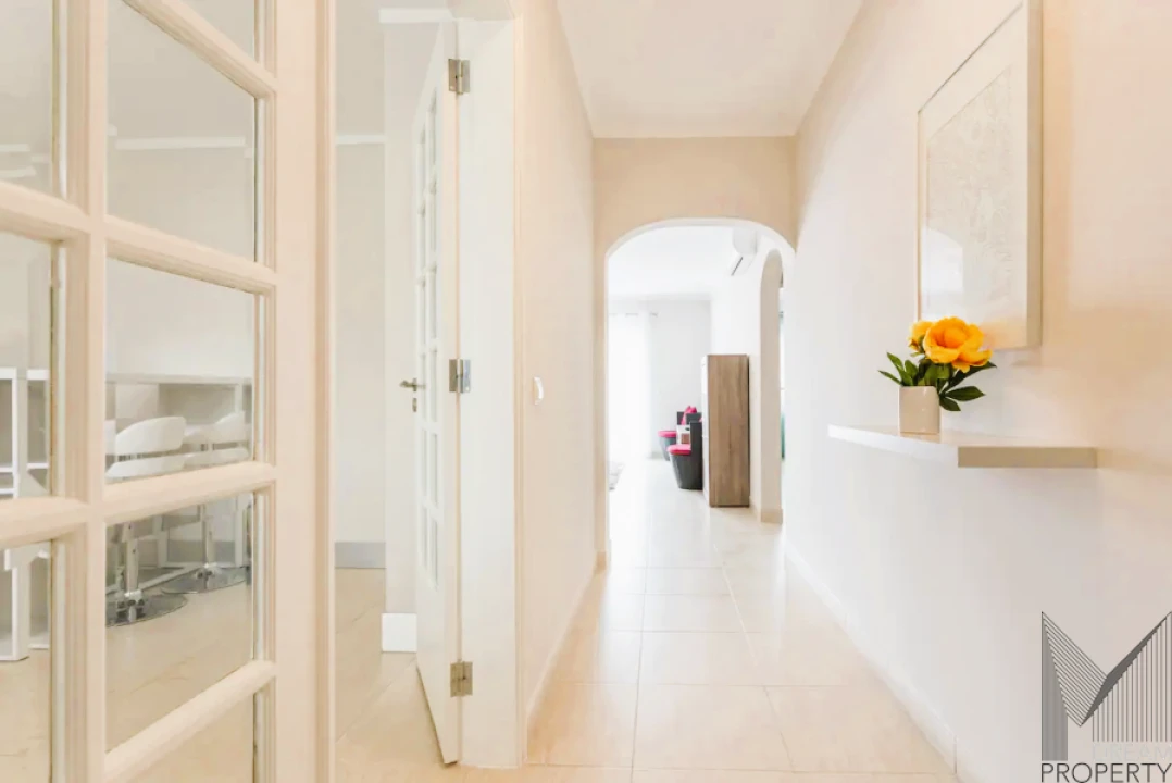 Apartamento T2 para Venda em Quarteira Foto 10