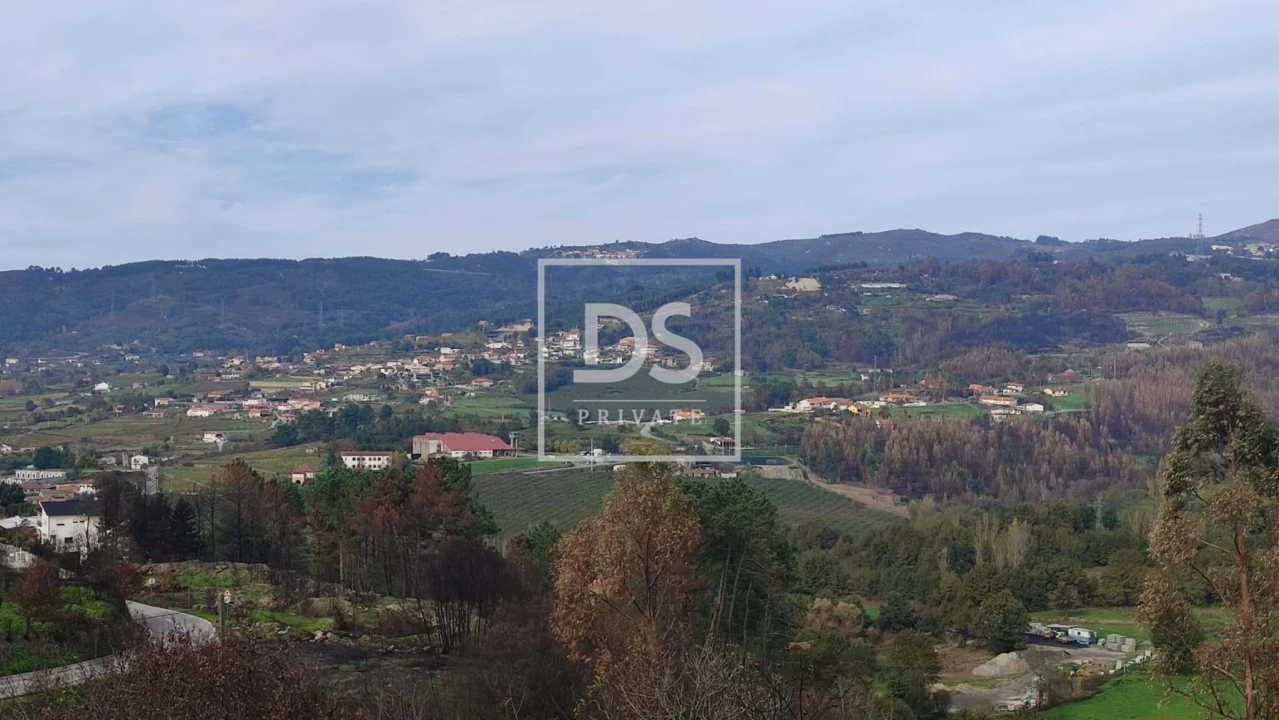 Terreno para Venda em Ancede e Ribadouro Foto 4