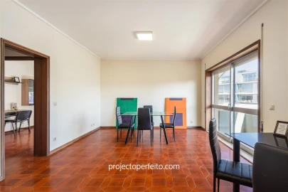 Apartamento T5 para Venda em Espinho