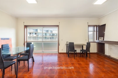 Apartamento T5 para Venda em Espinho