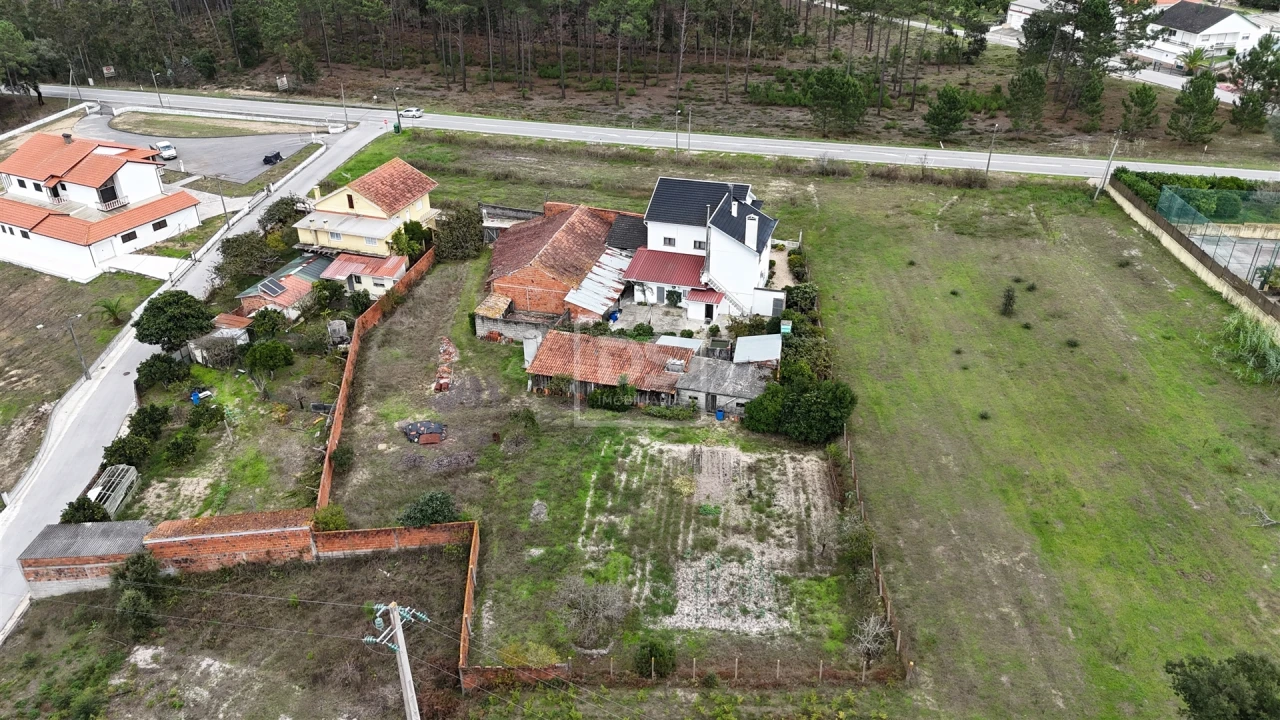 Moradia T7 para Venda em Monte Redondo e Carreira Foto 28
