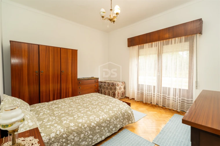 Moradia T7 para Venda em Monte Redondo e Carreira Foto 13