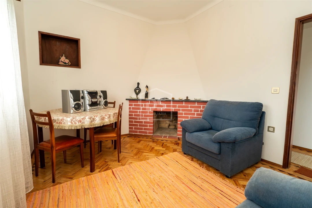 Moradia T7 para Venda em Monte Redondo e Carreira Foto 6