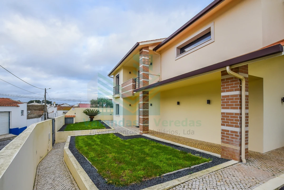 Moradia T5 para Venda em Pedrogão Foto 64