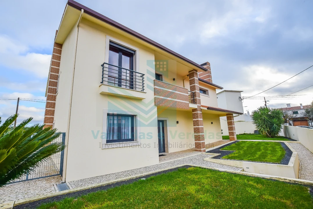 Moradia T5 para Venda em Pedrogão Foto 66