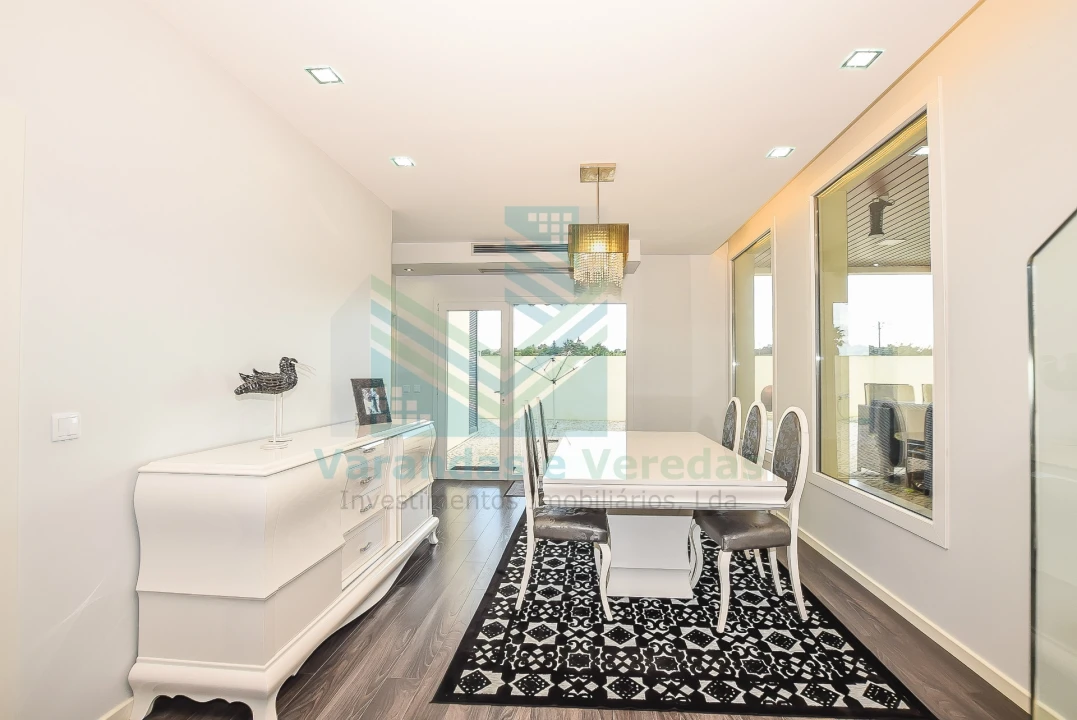 Moradia T5 para Venda em Pedrogão Foto 9