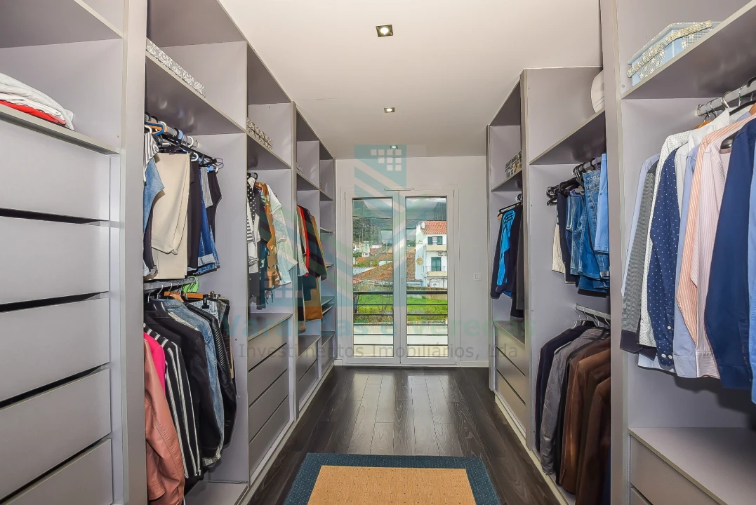 Moradia T5 para Venda em Pedrogão Foto 30