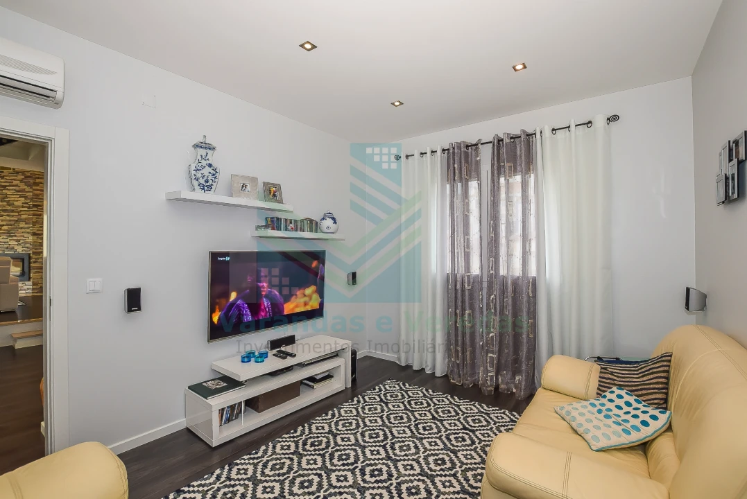 Moradia T5 para Venda em Pedrogão Foto 15