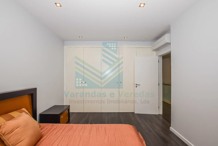 Moradia T5 para Venda em Pedrogão Foto 35