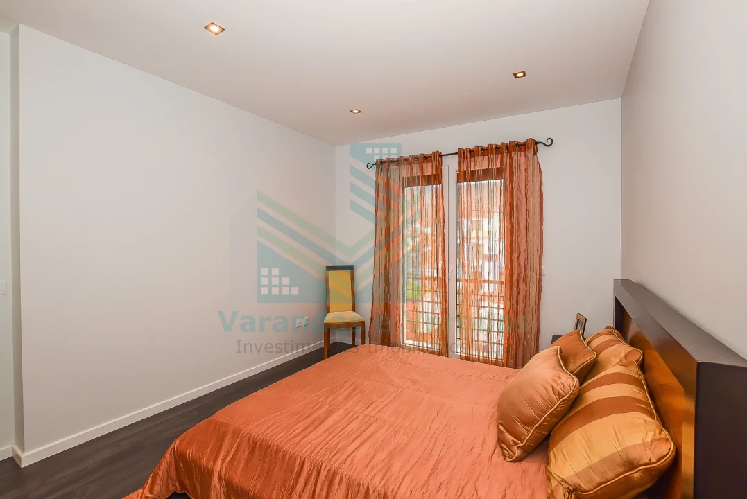 Moradia T5 para Venda em Pedrogão Foto 36