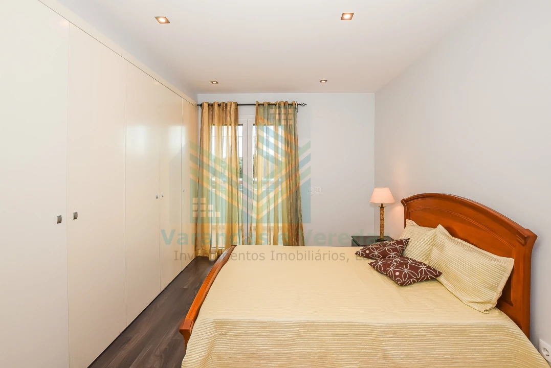 Moradia T5 para Venda em Pedrogão Foto 40