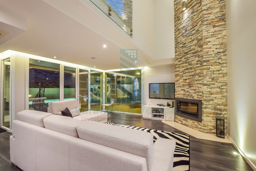 Moradia T5 para Venda em Pedrogão Foto 78