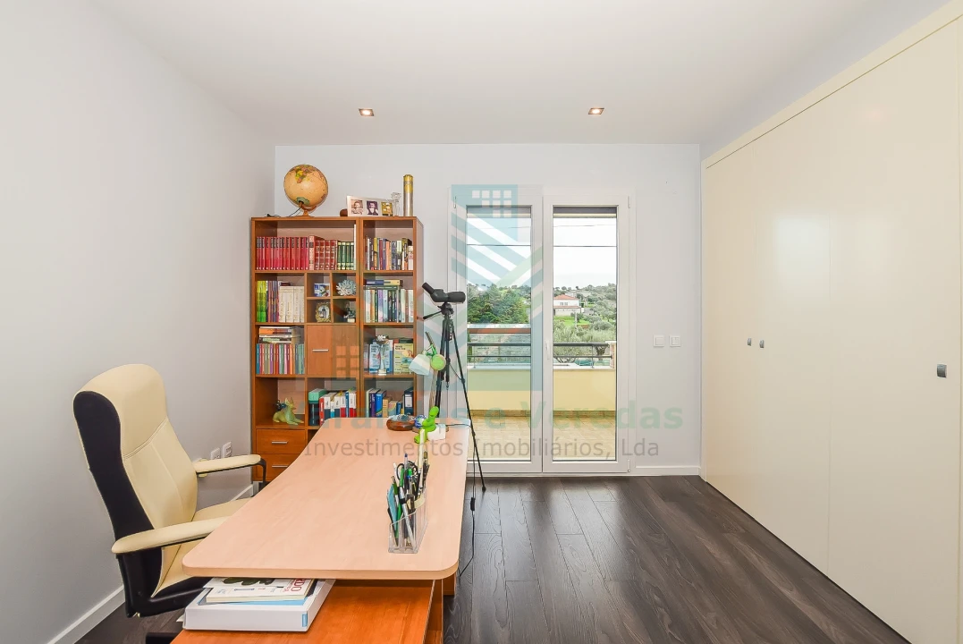 Moradia T5 para Venda em Pedrogão Foto 42