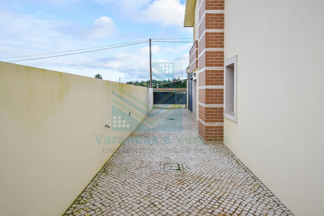 Moradia T5 para Venda em Pedrogão Foto 67