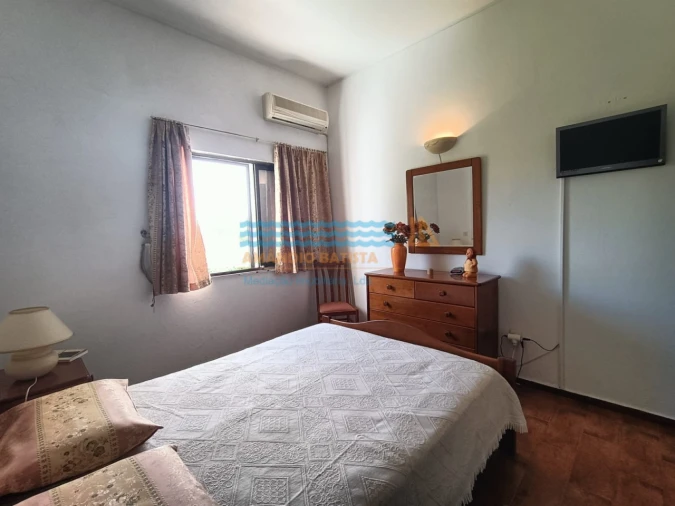 Moradia T1 para Venda em Conceição e Cabanas de Tavira Foto 11