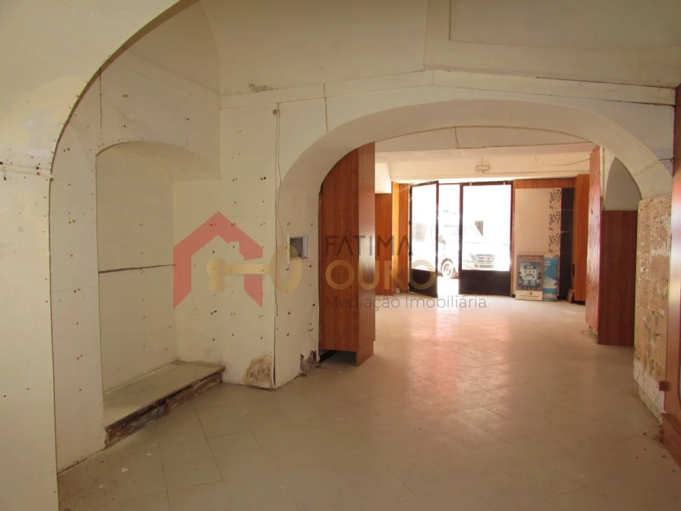 Loja para Venda em Assunção, Ajuda, Salvador e Santo Ildefonso Foto 15