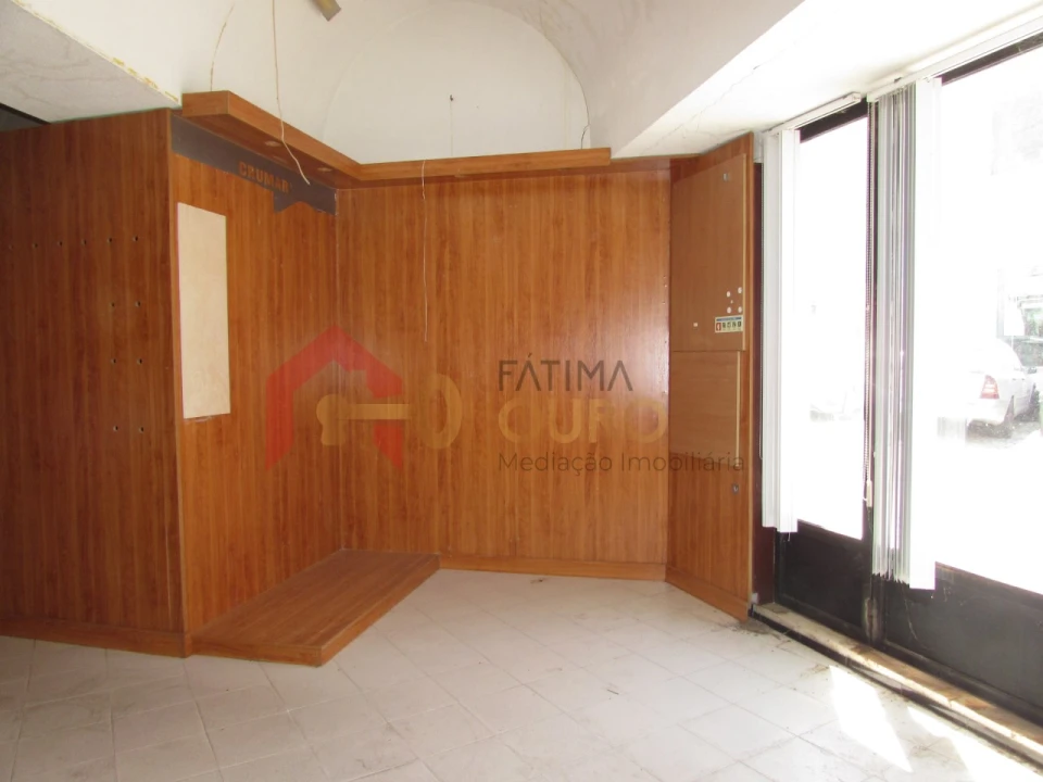 Loja para Venda em Assunção, Ajuda, Salvador e Santo Ildefonso Foto 16