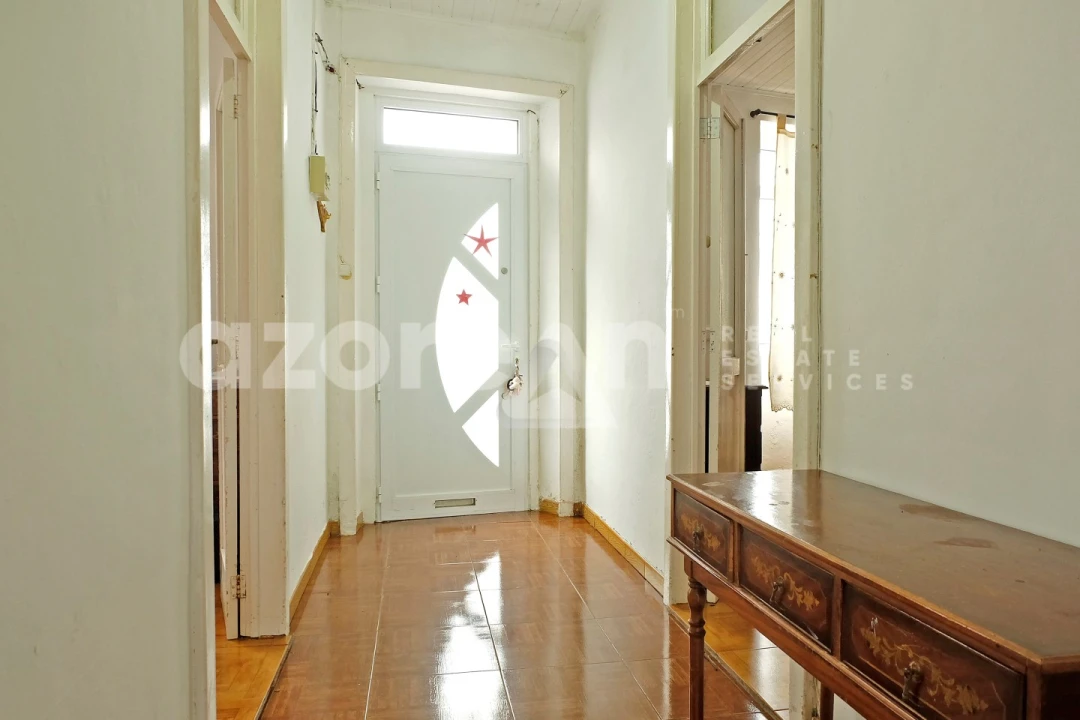 Moradia T2 para Venda em Maia Foto 17