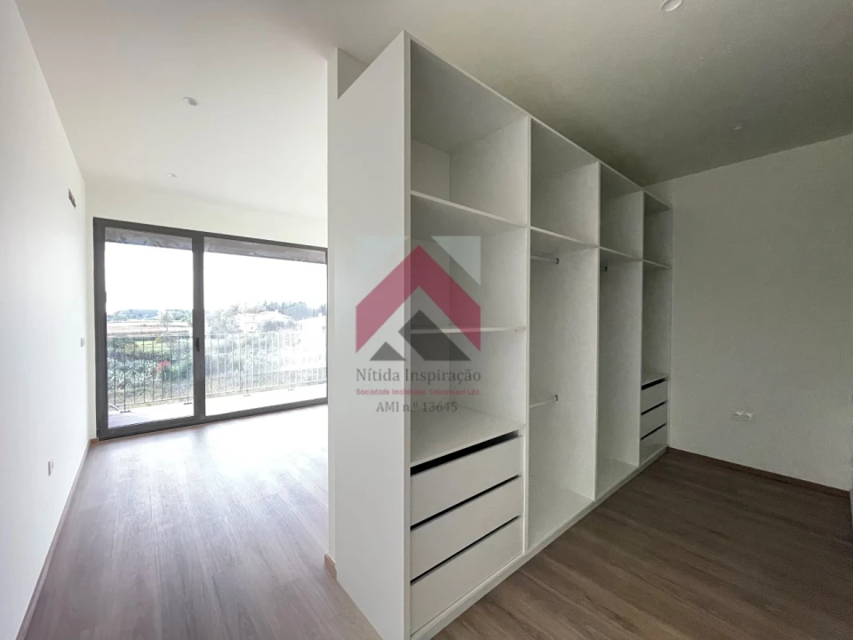 Apartamento T3 para Venda em Aguada de Cima Foto 7