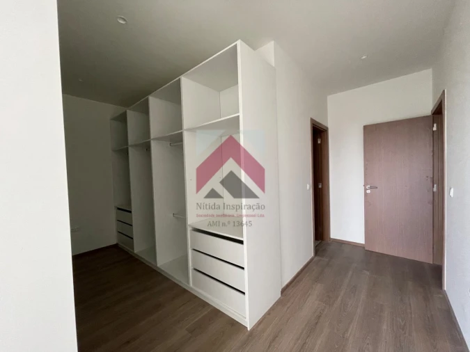 Apartamento T3 para Venda em Aguada de Cima Foto 6