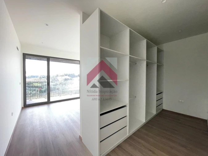 Apartamento T3 para Venda em Aguada de Cima Foto 7