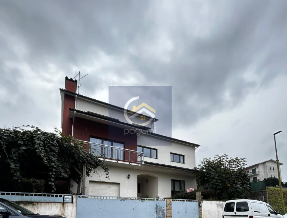 Moradia T5 para Venda em Mondim de Basto Foto 2