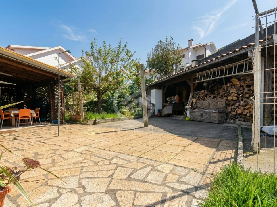 Moradia T5 para Venda em Mondim de Basto Foto 13