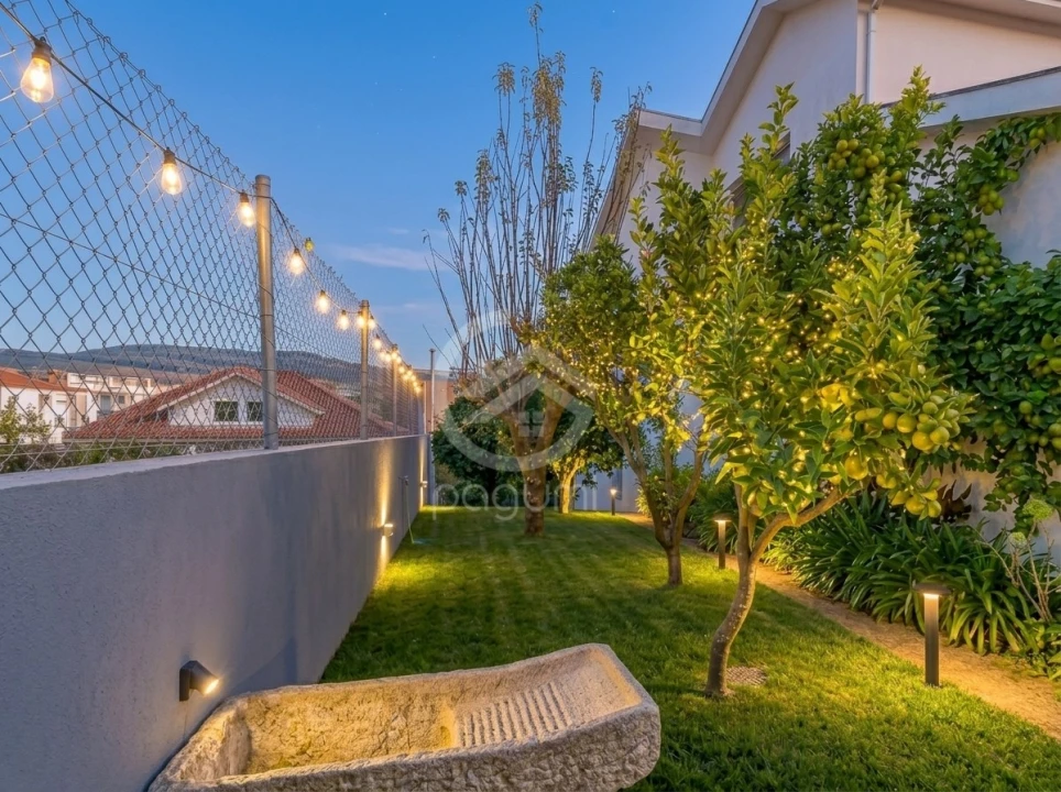 Moradia T5 para Venda em Mondim de Basto Foto 3