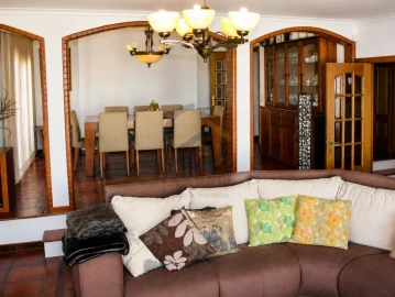 Moradia T5 para Venda em Mondim de Basto