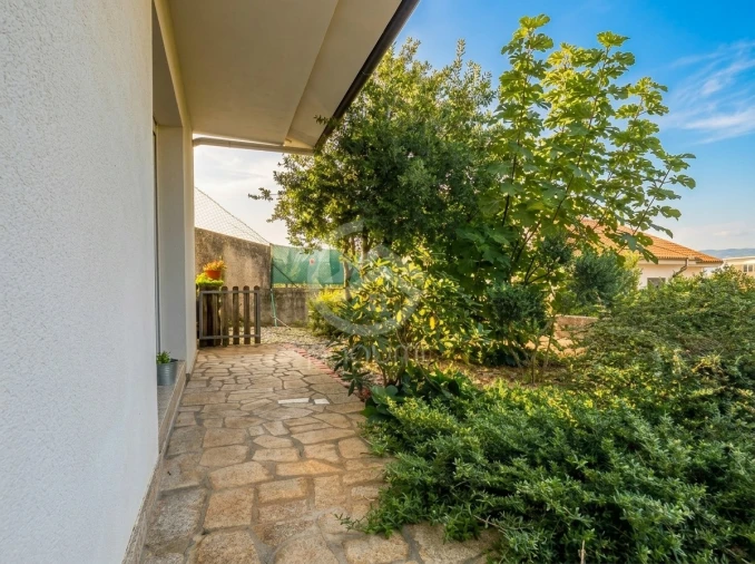 Moradia T5 para Venda em Mondim de Basto Foto 19